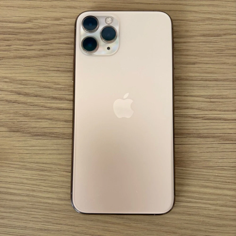 iPhone 11 Pro 256GB - Unlocked - GOLD - Picture 7 of 7